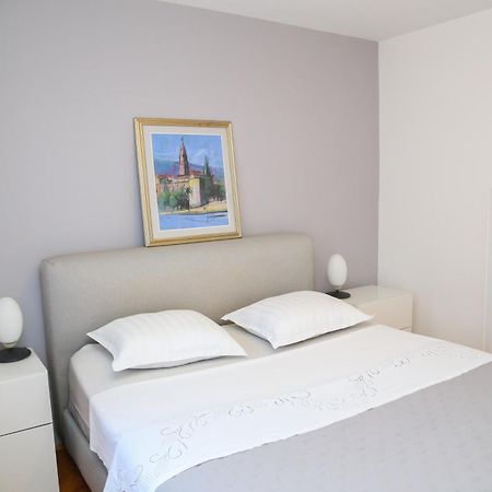 Apartment Luno Kaštela Екстериор снимка