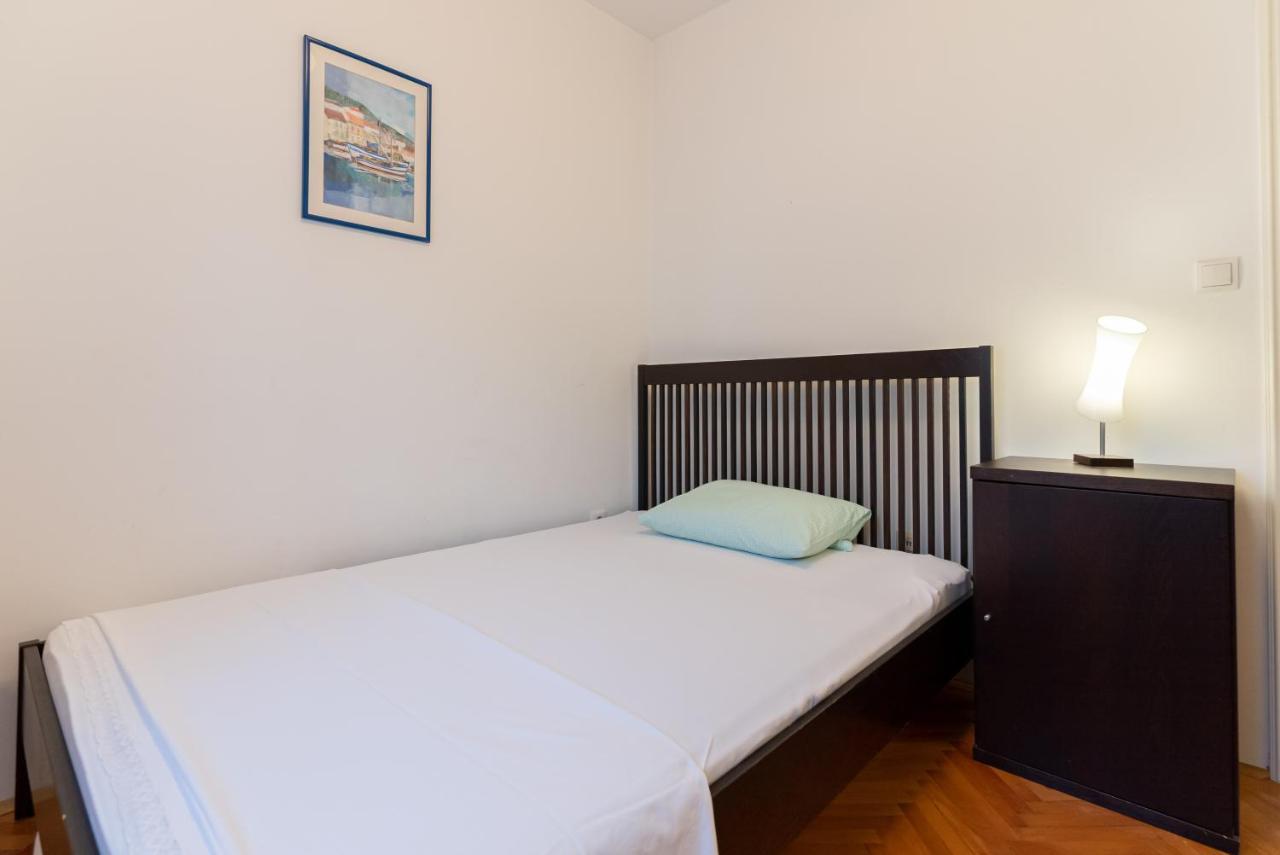 Apartment Luno Kaštela Екстериор снимка
