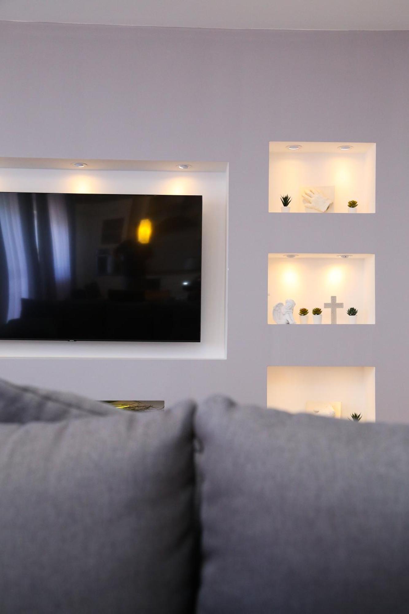 Apartment Luno Kaštela Екстериор снимка